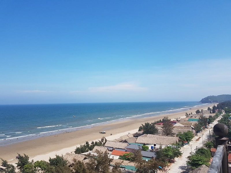 Bờ biển Hải Hòa Thanh Hóa nhìn từ trên cao